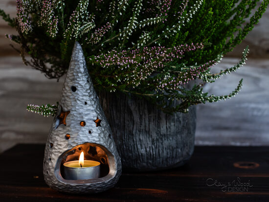 Melnās keramikas sveču trauks Eglīte