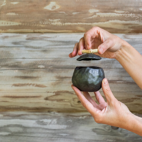 Mini Handmade Black Ceramic Pinch Pot with Lid
