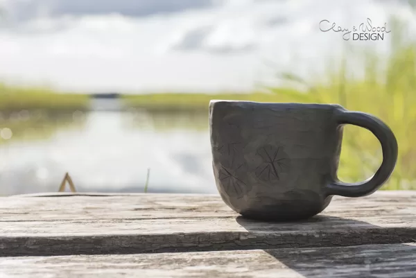 Black ceramic coffee mug