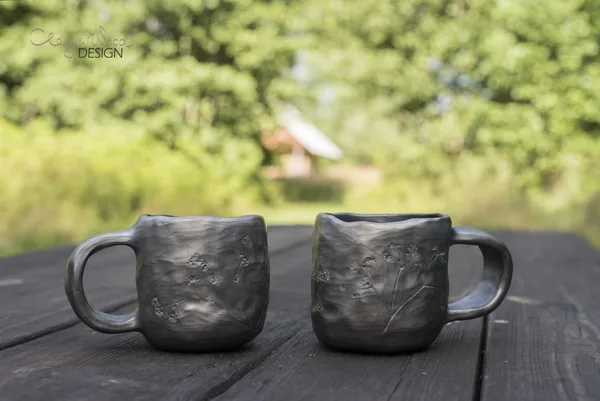 Black ceramic coffee mug