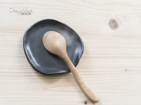 Ceramic spoon rest